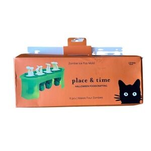 NIB Tovolo ZOMBIE Pop Molds Popsicles Silicone Halloween Novelty Horror Set of 4